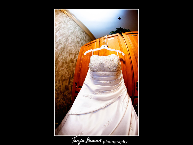 Jacksonville Golf and Country Club Weddings; Jacksonville Golf and Country Club Wedding Photos; Jacksonville Golf and Country Club Wedding Pictures; Jacksonville Golf and Country Club Wedding Photography; Jacksonville Golf and Country Club Wedding Photographer; JACKSONVILLE WEDDINGS; JACKSONVILLE WEDDING PHOTOS; JACKSONVILLE WEDDING PICTURES; JACKSONVILLE WEDDING PHOTOGRAPHER; JACKSONVILLE WEDDING PHOTOGRAPHY; JACKSONVILLE FLORIDA WEDDINGS; NORTH FLORIDA WEDDINGS; TONYA BEAVER PHOTOGRAPHY; jacksonville photographers; photographer jacksonville fl; 