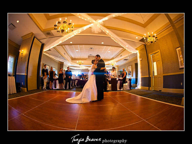 Jacksonville Golf and Country Club Weddings; Jacksonville Golf and Country Club Wedding Photos; Jacksonville Golf and Country Club Wedding Pictures; Jacksonville Golf and Country Club Wedding Photography; Jacksonville Golf and Country Club Wedding Photographer; JACKSONVILLE WEDDINGS; JACKSONVILLE WEDDING PHOTOS; JACKSONVILLE WEDDING PICTURES; JACKSONVILLE WEDDING PHOTOGRAPHER; JACKSONVILLE WEDDING PHOTOGRAPHY; JACKSONVILLE FLORIDA WEDDINGS; NORTH FLORIDA WEDDINGS; TONYA BEAVER PHOTOGRAPHY; jacksonville photographers; photographer jacksonville fl; 