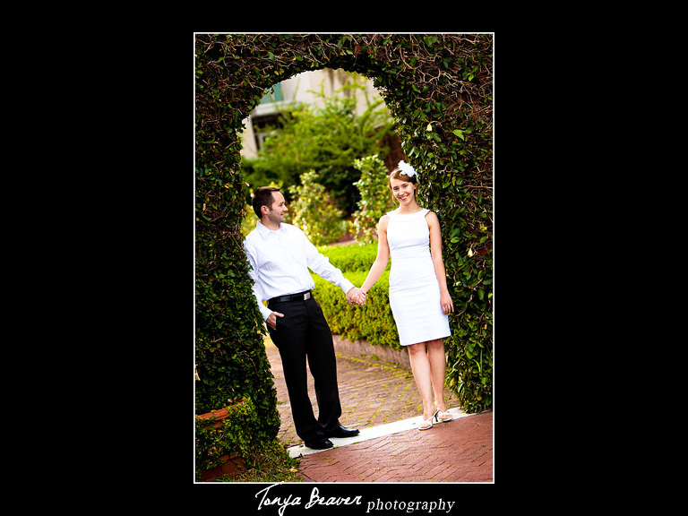 Cummer Museum of Art and Gardens Engagement Photos; Cummer Museum of Art & Gardens; Cummer Museum of Art Engagement Photos; Tonya Beaver Photography;