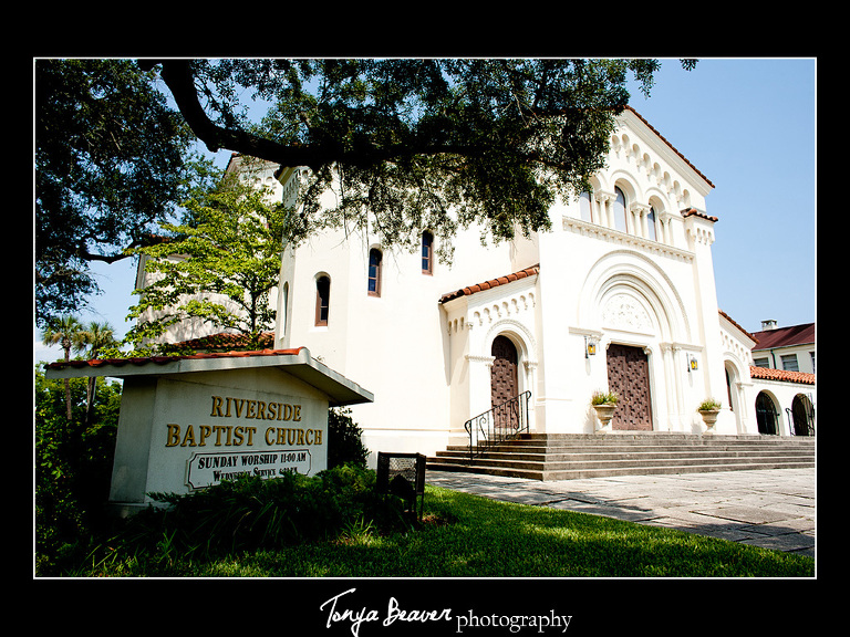 Riverside Baptist Church; Riverside Baptist Church Weddings; Riverside Baptist Church Wedding Pictures; Riverside Baptist Church Wedding Photos; Riverside Baptist Church Wedding Photography; Riverside Baptist Church Wedding Photographer; JACKSONVILLE WEDDINGS; JACKSONVILLE WEDDING PHOTOS; JACKSONVILLE WEDDING PICTURES; JACKSONVILLE WEDDING PHOTOGRAPHER; JACKSONVILLE WEDDING PHOTOGRAPHY; JACKSONVILLE FLORIDA WEDDINGS; NORTH FLORIDA WEDDINGS; TONYA BEAVER PHOTOGRAPHY; jacksonville photographers; photographer jacksonville fl; 