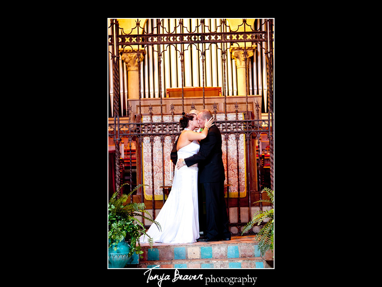 Riverside Baptist Church; Riverside Baptist Church Weddings; Riverside Baptist Church Wedding Pictures; Riverside Baptist Church Wedding Photos; Riverside Baptist Church Wedding Photography; Riverside Baptist Church Wedding Photographer; JACKSONVILLE WEDDINGS; JACKSONVILLE WEDDING PHOTOS; JACKSONVILLE WEDDING PICTURES; JACKSONVILLE WEDDING PHOTOGRAPHER; JACKSONVILLE WEDDING PHOTOGRAPHY; JACKSONVILLE FLORIDA WEDDINGS; NORTH FLORIDA WEDDINGS; TONYA BEAVER PHOTOGRAPHY; jacksonville photographers; photographer jacksonville fl; 