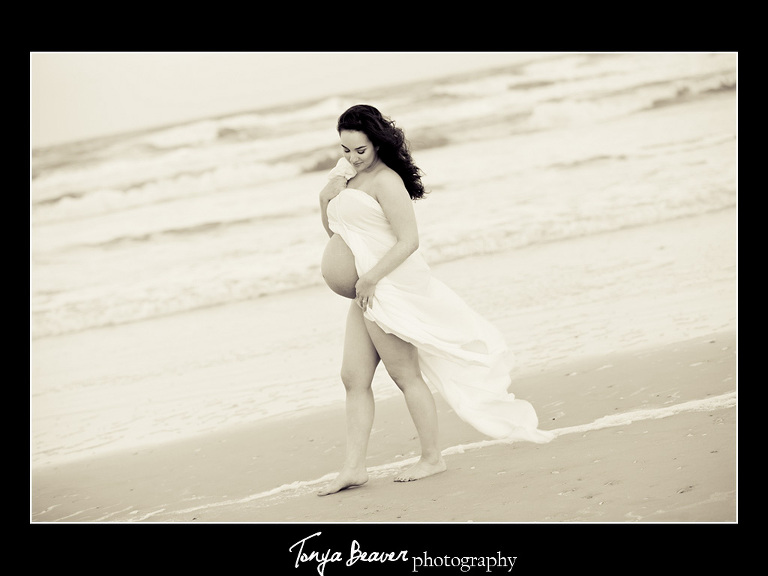 Jacksonville Maternity Photos; Tonya Beaver Photography; Jacksonville Beach Maternity Photos; Neptune Beach Maternity Photos; City street maternity photos; beach maternity photos; Maternity Photography; maternity photoshoot; Tonya Beaver Photography; Jacksonville Maternity Photography; Jacksonville Beach Maternity Photography; Jacksonville Beach Maternity Photos, Jacksonville Beach Maternity Pictures,  Jacksonville Beach Maternity Photographer, Ponte Vedra Beach Maternity Photography; St Augustine Beach Maternity Photography; Fernandina Beach Maternity Photography; Live Oak Maternity Photography; Amelia Island Maternity Photography; Fort George Maternity Photography; Gainesville Maternity Photography; Maternity Sunset Photography; Maternity Sunrise Photography; Maternity Photos; Outdoor Maternity Photos; Beach Maternity Photos; Bump Photos; maternity sunset photos; maternity session; studio maternity photos; pregnancy photos; studio portraits; jacksonville photographers; photographer jacksonville fl;