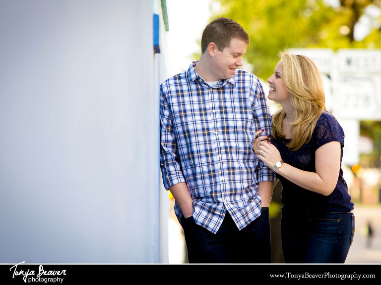 FIRST PRESBYTERIAN CHURCH ENGAGEMENT PHOTOS; DOWNTOWN JACKSONVILLE ENGAGEMENT PHOTOS; TONYA BEAVER PHOTOGRAPHY; 