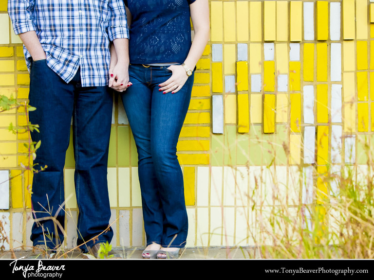 FIRST PRESBYTERIAN CHURCH ENGAGEMENT PHOTOS; DOWNTOWN JACKSONVILLE ENGAGEMENT PHOTOS; TONYA BEAVER PHOTOGRAPHY; 