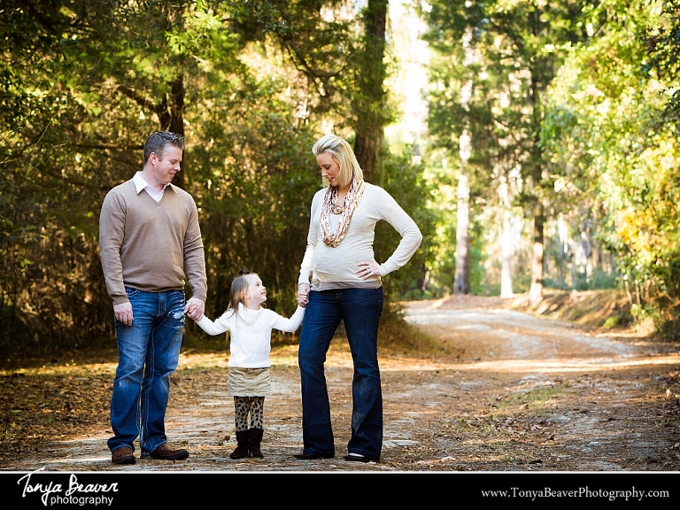 Lake City Maternity Photos; Tonya Beaver Photography; Jacksonville Maternity Photographer; Lake City Maternity Photography;   Lake City Maternity Photographer;  Lake City Maternity Pictures; Neutral Maternity Photos;  Woodsy Maternity Photos; Big Sister Maternity Photos; Big Sister Photoshoot; Jacksonville Maternity Photography; Jacksonville Maternity Photos; Jacksonville Maternity Pictures; 