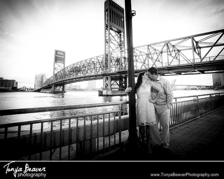 Downtown Jacksonville Engagement Photos; Bedell Building Engagement Photos; Tonya Beaver Photography; FIRST PRESBYTERIAN CHURCH ENGAGEMENT PHOTOS; 