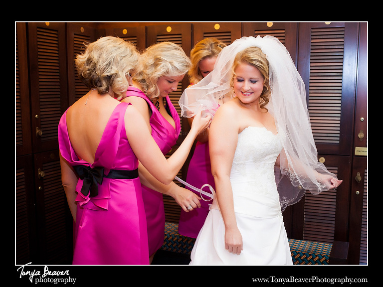 JACKSONVILLE WEDDINGS; JACKSONVILLE WEDDING PHOTOS; JACKSONVILLE WEDDING PICTURES; JACKSONVILLE WEDDING PHOTOGRAPHER; JACKSONVILLE WEDDING PHOTOGRAPHY; JACKSONVILLE FLORIDA WEDDINGS; NORTH FLORIDA WEDDINGS; TONYA BEAVER PHOTOGRAPHY; jacksonville photographers; photographer jacksonville fl; 