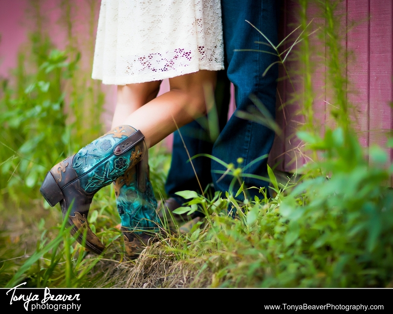 The Keeler Property Engagement Photos; Jacksonville Engagement Photos; Tonya Beaver Photography; County Engagement Photos; 