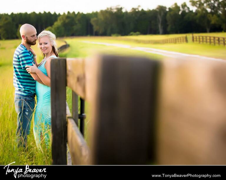 Live Oak Engagement Photos; Live Oak Engagement Photographer; Live Oak Engagement Photography; Outdoor Engagement Pictures; Tonya Beaver Photography;  Country Engagement Pictures; 