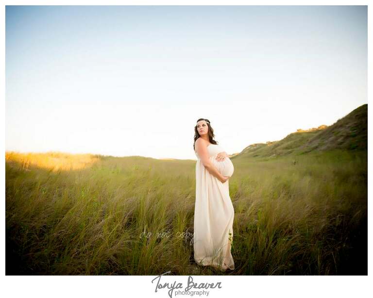 Jacksonville Beach Maternity Photos; Tonya Beaver Photography; Jacksonville Beach Maternity Photographer; JAX maternity Photos; Jacksonville Beach Maternity Photography; Maternity Photography; maternity photoshoot; Tonya Beaver Photography; Jacksonville Maternity Photography; Jacksonville Beach Maternity Photography; Jacksonville Beach Maternity Photos, Jacksonville Beach Maternity Pictures,  Jacksonville Beach Maternity Photographer, Ponte Vedra Beach Maternity Photography; St Augustine Beach Maternity Photography; Fernandina Beach Maternity Photography; Live Oak Maternity Photography; Amelia Island Maternity Photography; Fort George Maternity Photography; Gainesville Maternity Photography; Maternity Sunset Photography; Maternity Sunrise Photography; Maternity Photos; Outdoor Maternity Photos; Beach Maternity Photos; Bump Photos; maternity sunset photos; maternity session; studio maternity photos; pregnancy photos; studio portraits; jacksonville photographers; photographer jacksonville fl;