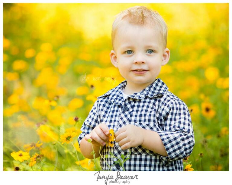 Live Oak Children Photographer, Live Oak Children Photography, Live Oak Children Photos, Live Oak Children Pictures, Live Oak Family Photography, Live Oak Family Photos, Live Oak Family Photographer, Live Oak Family Pictures, Flower field minis, Tonya Beaver Photography, Live oak flower fields photos, 