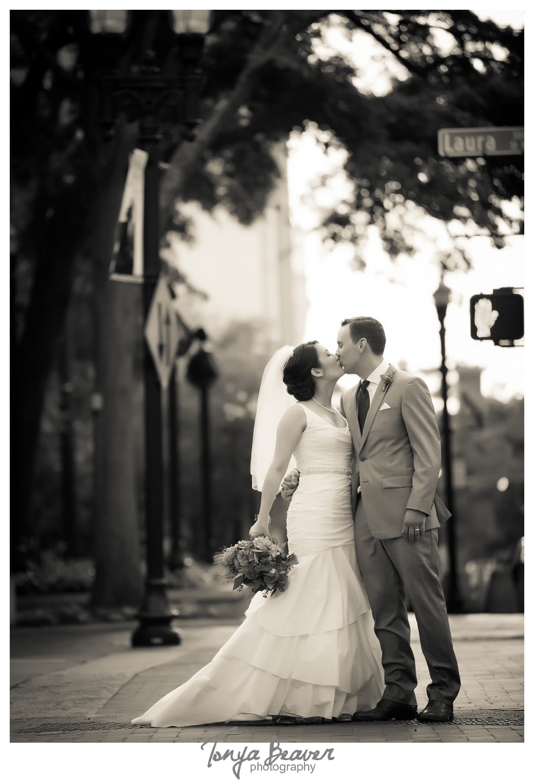 MOCA wedding photography; Jacksonville Wedding Photography; Tonya Beaver Photography; 028 (Side 28)