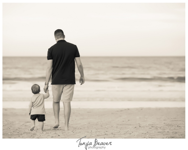 Jacksonville Family Photography; Hanna Park Family Photography;  Park Family Photography;  Park Family Photos; Jacksonville Beach Family Photography; Tonya Beaver Photography; 