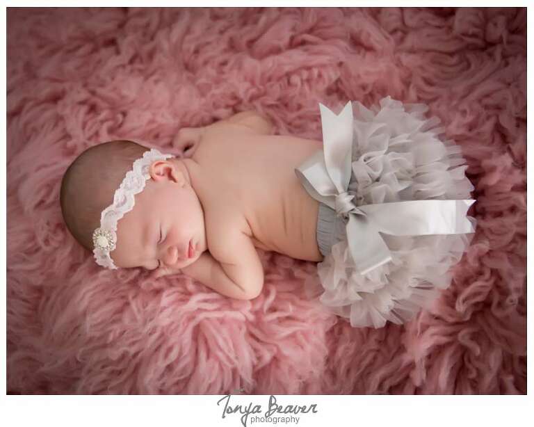 jacksonville florida photography; tonya beaver photography; Jacksonville Newborn Photography; Jacksonville Newborn Photographer; Jacksonville Newborn Pictures; Jacksonville Newborn Photos; Jacksonville Lifestyle Newborn Photos; 