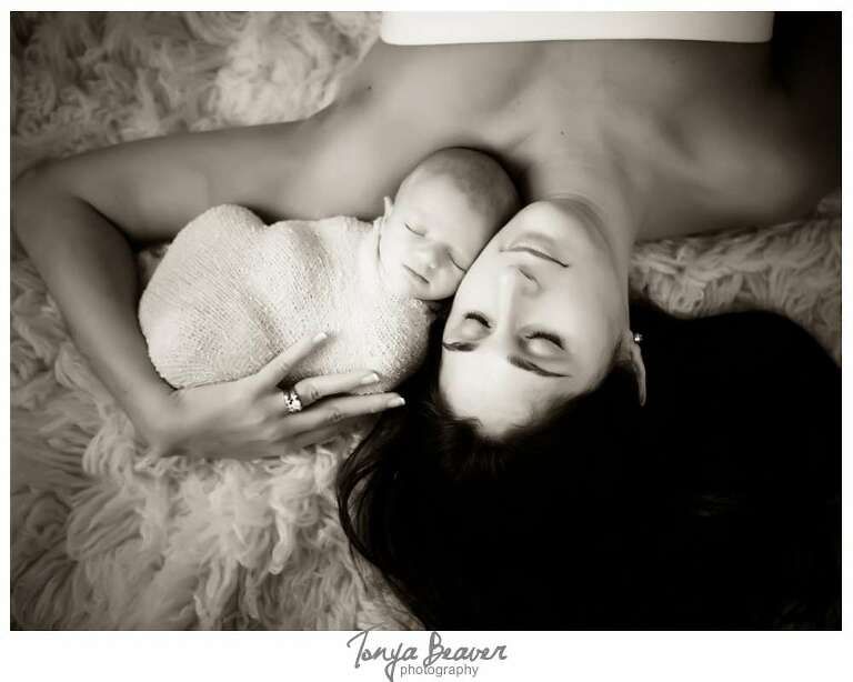 jacksonville florida photography; tonya beaver photography; Jacksonville Newborn Photography; Jacksonville Newborn Photographer; Jacksonville Newborn Pictures; Jacksonville Newborn Photos; Jacksonville Lifestyle Newborn Photos; 