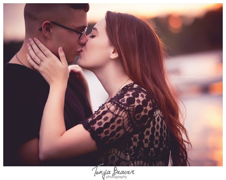 NAS JACKSONVILLE ENGAGEMENT PHOTOS BY TONYA BEAVER PHOTOGRAPHY