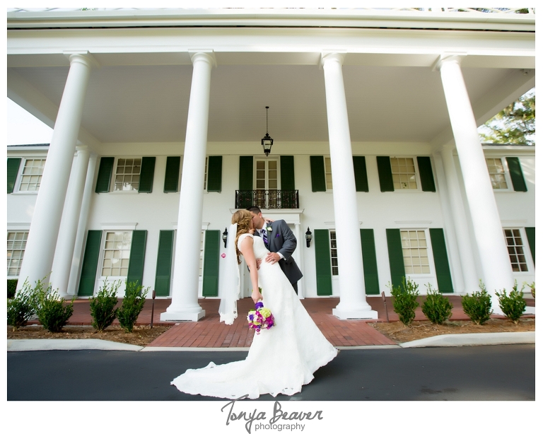 Jacksonville wedding photography; Tonya Beaver Photography; Timuquana Country Club; Jacksonville Wedding; TIMUQUANA COUNTRY CLUB WEDDING PHOTOS; TIMUQUANA COUNTRY CLUB WEDDING PICTURES; TIMUQUANA COUNTRY CLUB WEDDING PHOTOGRAPHY; TIMUQUANA COUNTRY CLUB WEDDING PHOTOGRAPHER; TIMUQUANA COUNTRY CLUB WEDDINGS; TIMUQUANA COUNTRY CLUB; JACKSONVILLE WEDDING PHOTOS; JACKSONVILLE WEDDING PICTURES; JACKSONVILLE WEDDING PHOTOGRAPHER; JACKSONVILLE WEDDING PHOTOGRAPHY; JACKSONVILLE WEDDINGS;