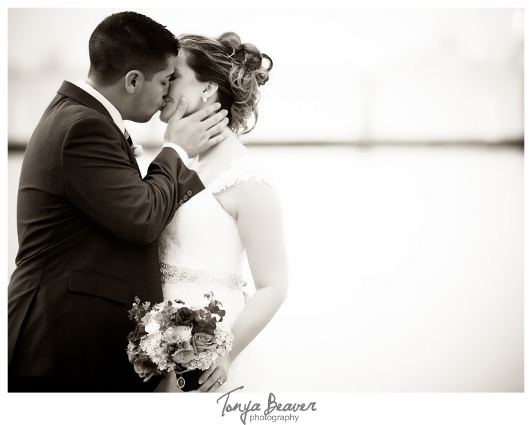Jacksonville wedding photography; Tonya Beaver Photography; Timuquana Country Club; Jacksonville Wedding; TIMUQUANA COUNTRY CLUB WEDDING PHOTOS; TIMUQUANA COUNTRY CLUB WEDDING PICTURES; TIMUQUANA COUNTRY CLUB WEDDING PHOTOGRAPHY; TIMUQUANA COUNTRY CLUB WEDDING PHOTOGRAPHER; TIMUQUANA COUNTRY CLUB WEDDINGS; TIMUQUANA COUNTRY CLUB; JACKSONVILLE WEDDING PHOTOS; JACKSONVILLE WEDDING PICTURES; JACKSONVILLE WEDDING PHOTOGRAPHER; JACKSONVILLE WEDDING PHOTOGRAPHY; JACKSONVILLE WEDDINGS;