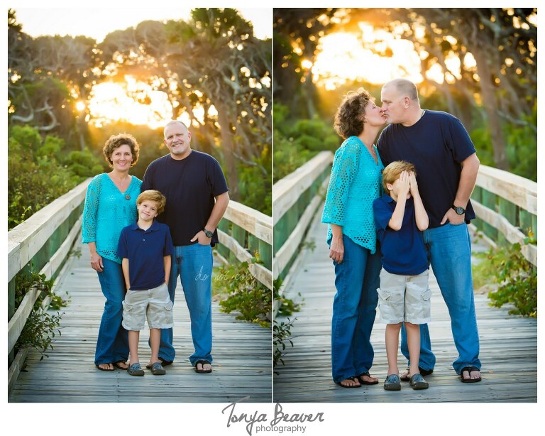 atlantic beach family photographer; hanna park family photographer; jacksonville family photographer; tonya beaver photography, Sunset Family photos; Boardwalk family photos; Beach FAmily Photos; 
