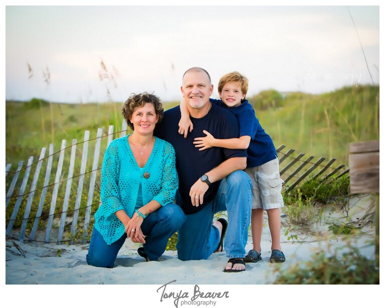 atlantic beach family photographer; hanna park family photographer; jacksonville family photographer; tonya beaver photography, Sunset Family photos; Boardwalk family photos; Beach FAmily Photos; 