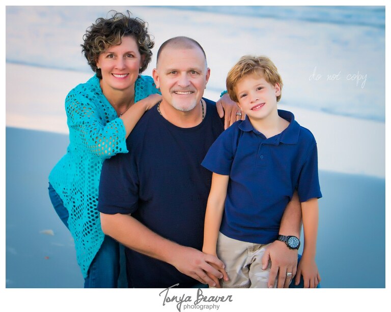 atlantic beach family photographer; hanna park family photographer; jacksonville family photographer; tonya beaver photography, Sunset Family photos; Boardwalk family photos; Beach FAmily Photos; 