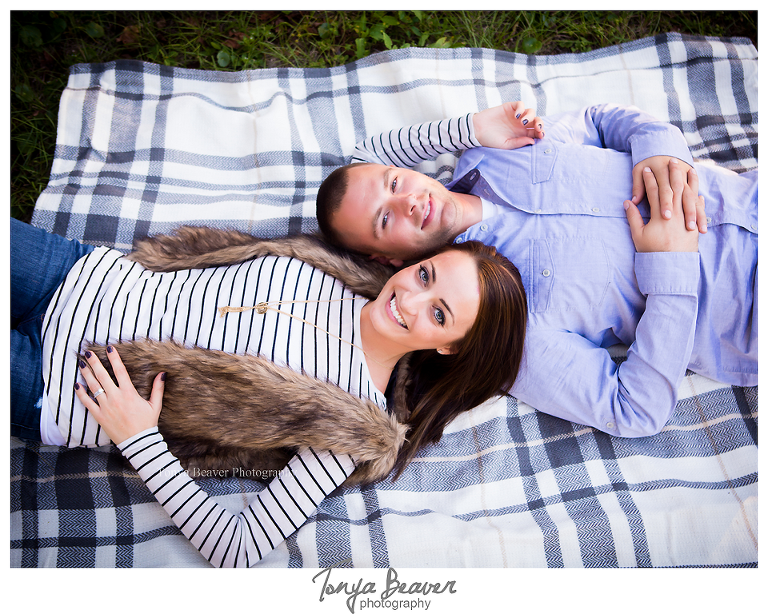 jacksonville family photography; family photos; jacksonville rustic family photos; mini sessions; fall mini sessions; tonya beaver photography; Jacksonville Park Family Photos; 