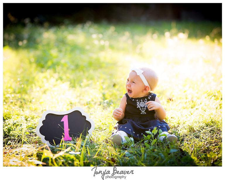 jacksonville family photography; family photos; jacksonville rustic family photos; mini sessions; fall mini sessions; tonya beaver photography; 1st birthday photos; Jacksonville birthday photos; 