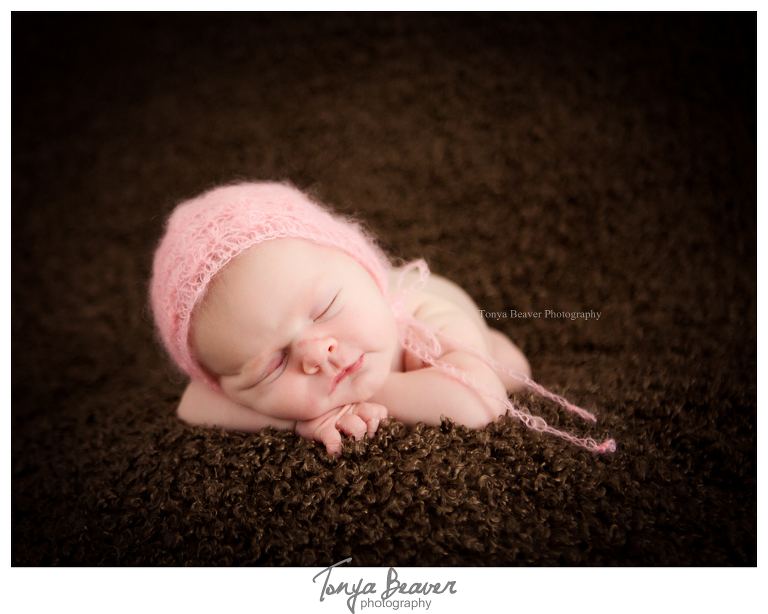 jacksonville newborn photographer; jacksonville newborn photos; jacksonville maternity photo session; jacksonville photography studio; tonya beaver photography; 