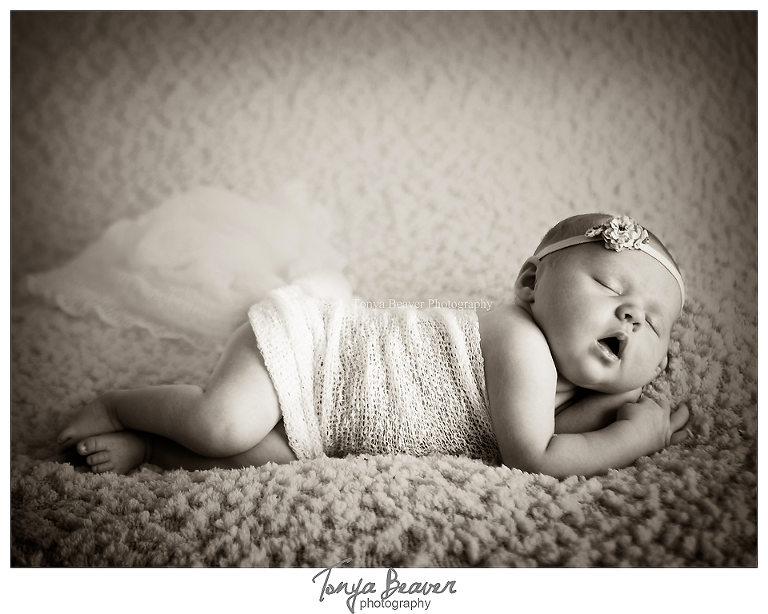 jacksonville newborn photographer; jacksonville photography studio; baby photos; newborn photos; maternity photos; tonya beaver photography; 
