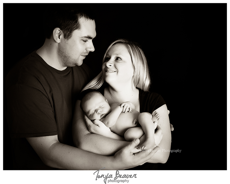 jacksonville newborn photographer; jacksonville photography studio; baby photos; newborn photos; maternity photos; tonya beaver photography; 
