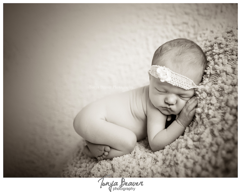 jacksonville newborn photographer; jacksonville photography studio; baby photos; newborn photos; maternity photos; tonya beaver photography;