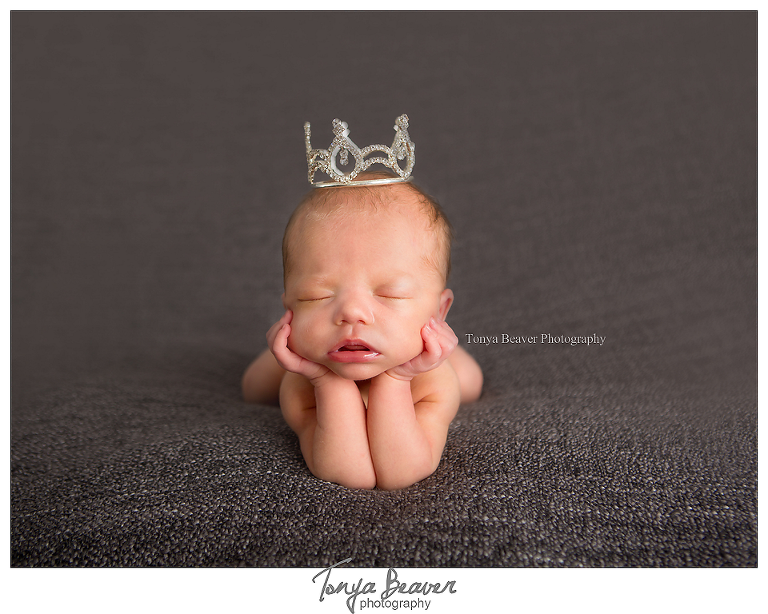 jacksonville newborn photographer; jacksonville photography studio; baby photos; newborn photos; maternity photos; tonya beaver photography;
