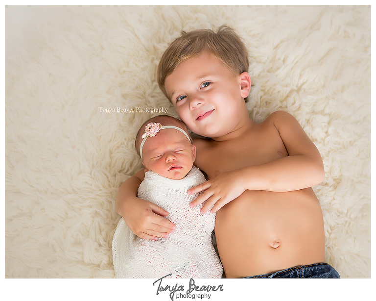 jacksonville newborn photographer; jacksonville photography studio; baby photos; newborn photos; maternity photos; tonya beaver photography;