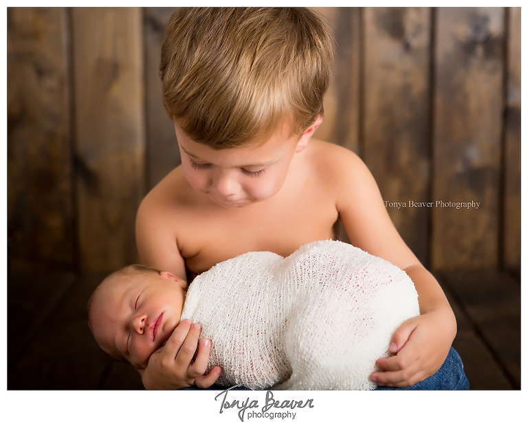 jacksonville newborn photographer; jacksonville photography studio; baby photos; newborn photos; maternity photos; tonya beaver photography;