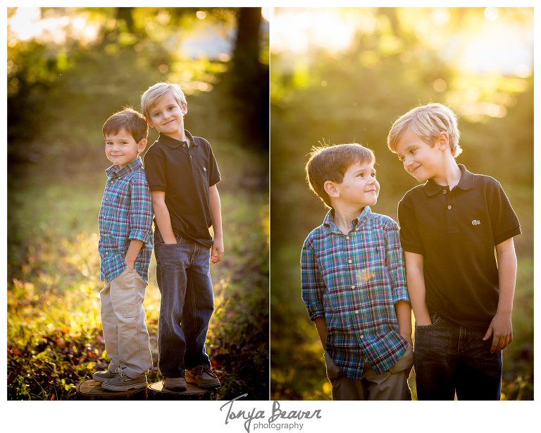 Jacksonville family photos; jacksonville rustic family photos; country setting family photos; Tonya Beaver Photography;  Jacksonville Sunset Family Photos;