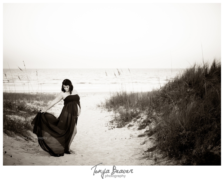 Jacksonville Maternity Photography; Jacksonville Maternity Photographer; Jacksonville Maternity Photos; Jacksonville Maternity Pictures; Maternity Photography; maternity photoshoot; Tonya Beaver Photography; Maternity Sunset Photography; Maternity Sunrise Photography; Maternity Photos; Outdoor Maternity Photos; Beach Maternity Photos; Bump Photos; maternity sunset photos; maternity session; studio maternity photos; pregnancy photos; studio portraits; jacksonville photographers; photographer jacksonville fl; Park Maternity Photos; Jacksonville Park Maternity Photos;  Hanna Park Maternity Photos; Hanna Park Maternity Pictures; Hanna Park Maternity Photography; Hanna Park Maternity Photographer; Kathryn Abbey Hanna Park; Kathryn Abbey Hanna Park Maternity Photos; 