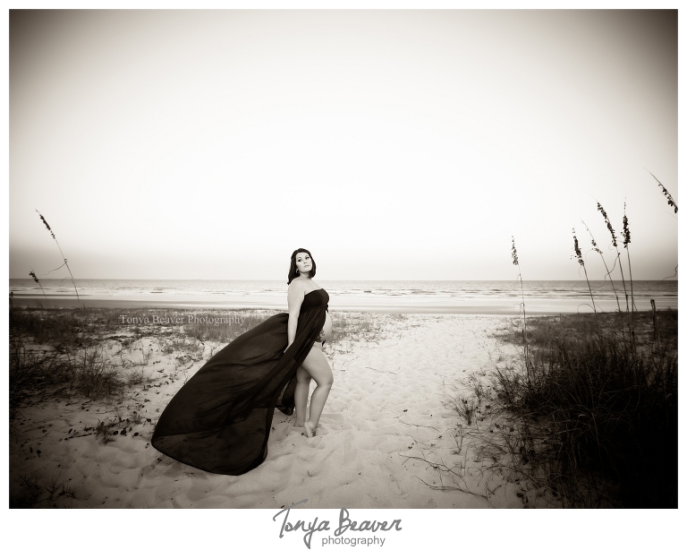 Jacksonville Maternity Photography; Jacksonville Maternity Photographer; Jacksonville Maternity Photos; Jacksonville Maternity Pictures; Maternity Photography; maternity photoshoot; Tonya Beaver Photography; Maternity Sunset Photography; Maternity Sunrise Photography; Maternity Photos; Outdoor Maternity Photos; Beach Maternity Photos; Bump Photos; maternity sunset photos; maternity session; studio maternity photos; pregnancy photos; studio portraits; jacksonville photographers; photographer jacksonville fl; Park Maternity Photos; Jacksonville Park Maternity Photos;  Hanna Park Maternity Photos; Hanna Park Maternity Pictures; Hanna Park Maternity Photography; Hanna Park Maternity Photographer; Kathryn Abbey Hanna Park; Kathryn Abbey Hanna Park Maternity Photos; 