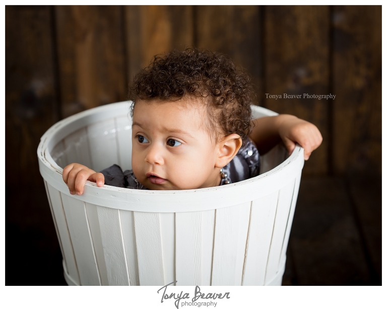 Jacksonville Cake Smash Photography; Tonya Beaver Photography; Jacksonville Cake Smash Photographer; Jacksonville Cake Smash Photos; Jacksonville Cake Smash Pictures; Jacksonville 1st Birthday Photography; Jacksonville 1st Birthday Photographer; Jacksonville 1st Birthday Photos; Jacksonville 1st Birthday Pictures; 