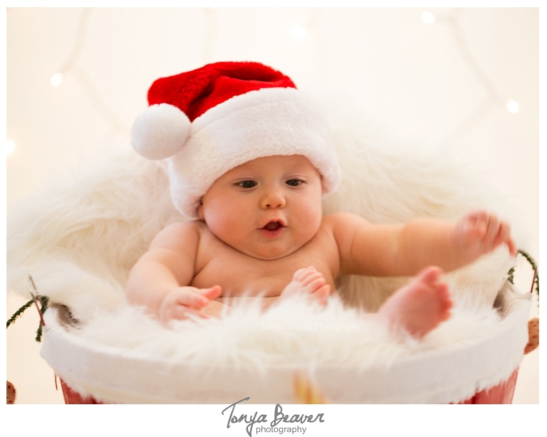 JACKSONVILLE MILESTONE PHOTOGRAPHER; JACKSONVILLE 4 MONTH PHOTOS; JACKSONVILLE MILESTONE PHOTOGRAPHY; JACKSONVILLE MILESTONE PHOTOS; JACKSONVILLE MILESTONE PICTURES; Tonya Beaver Photography; 