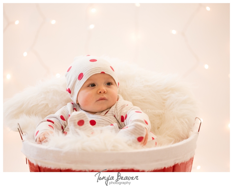 JACKSONVILLE MILESTONE PHOTOGRAPHER; JACKSONVILLE 4 MONTH PHOTOS; JACKSONVILLE MILESTONE PHOTOGRAPHY; JACKSONVILLE MILESTONE PHOTOS; JACKSONVILLE MILESTONE PICTURES; Tonya Beaver Photography; 