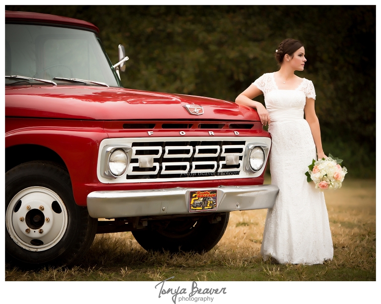 Adele Grage Community Center; Bull Memorial Park; Adele Grage Cultural Center; ATLANTIC BEACH WEDDING PHOTOGRAPHY; ADELE GRAGE CULTURAL CENTER WEDDING PHOTOGRAPHY; ATLANTIC BEACH WEDDING PHOTOS; ADELE GRAGE CULTURAL CENTER WEDDING PHOTOS; ATLANTIC BEACH WEDDING PHOTOGRAPHER; ADELE GRAGE CULTURAL CENTER WEDDING PHOTOGRAPHER; ATLANTIC BEACH WEDDING PICTURES; ADELE GRAGE CULTURAL CENTER WEDDING PICTURES; TONYA BEAVER PHOTOGRAPHY; Gibbs Farm Produce; Gibbs Farm Produce Wedding Photographer; Gibbs Farm Produce Wedding Photography; Gibbs Farm Produce Wedding Photos; Gibbs Farm Produce Wedding Pictures; Gibbs Farm Produce Weddings;