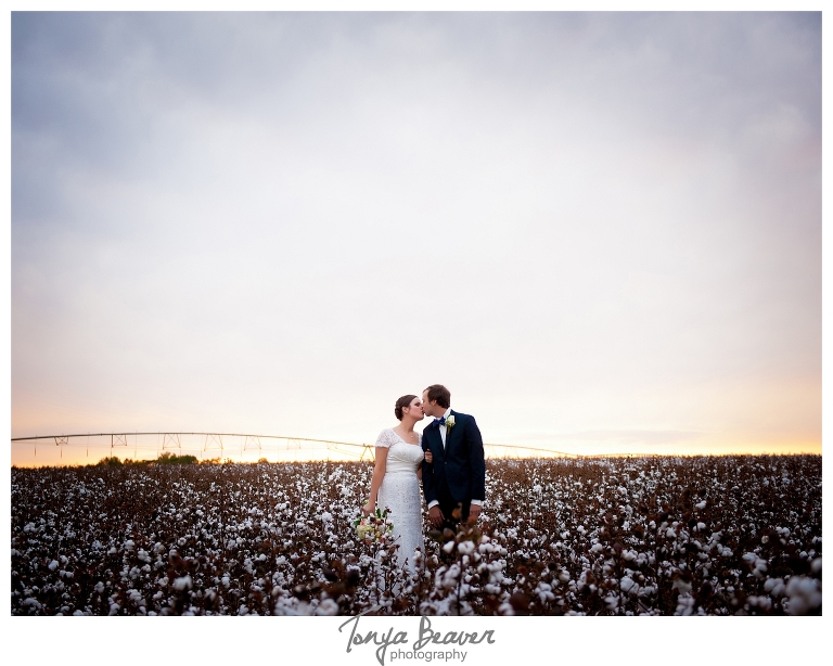 Adele Grage Community Center; Bull Memorial Park; Adele Grage Cultural Center; ATLANTIC BEACH WEDDING PHOTOGRAPHY; ADELE GRAGE CULTURAL CENTER WEDDING PHOTOGRAPHY; ATLANTIC BEACH WEDDING PHOTOS; ADELE GRAGE CULTURAL CENTER WEDDING PHOTOS; ATLANTIC BEACH WEDDING PHOTOGRAPHER; ADELE GRAGE CULTURAL CENTER WEDDING PHOTOGRAPHER; ATLANTIC BEACH WEDDING PICTURES; ADELE GRAGE CULTURAL CENTER WEDDING PICTURES; TONYA BEAVER PHOTOGRAPHY; Gibbs Farm Produce; Gibbs Farm Produce Wedding Photographer; Gibbs Farm Produce Wedding Photography; Gibbs Farm Produce Wedding Photos; Gibbs Farm Produce Wedding Pictures; Gibbs Farm Produce Weddings;