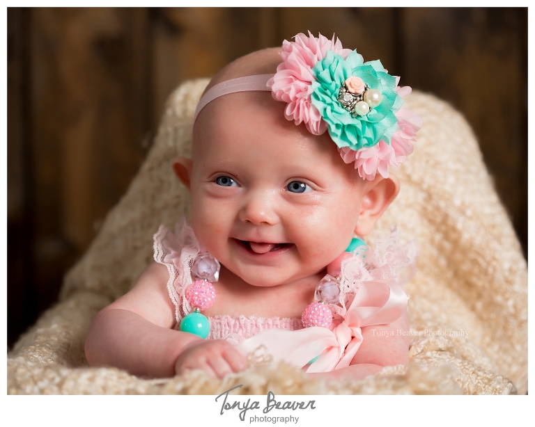 JACKSONVILLE MILESTONE PHOTOGRAPHER; JACKSONVILLE 4 MONTH PHOTOS; JACKSONVILLE MILESTONE PHOTOGRAPHY; JACKSONVILLE MILESTONE PHOTOS; JACKSONVILLE MILESTONE PICTURES; Tonya Beaver Photography; 