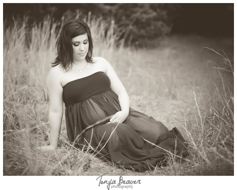 Jacksonville Maternity Photos; Tonya Beaver Photography; Beach Dunes maternity photos; woodsy maternity photos, Intercoastal Maternity Photos; Pampas Grass Maternity Photos; Maternity Photos in Pampas Grass; Pampas Grass Maternity session; Bohemian Style Photo Session ; Bohemian Style Maternity Photos;