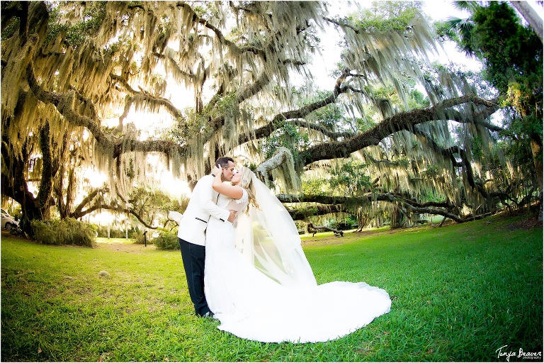 Jekyll Island Club Resort; Jekyll Island Club Resort Weddings; Crane Cottage; Crane Cottage Weddings; Crane Cottage Wedding Photos; Crane Cottage Wedding Pictures; Crane Cottage Wedding Photography; Crane Cottage Wedding Photographer; Jekyll Island Weddings; Jekyll Island Wedding Photos; Jekyll Island Wedding Pictures; Jekyll Island Wedding Photography; Jekyll Island Wedding Photographer; jacksonville photographers; photographer jacksonville fl; TONYA BEAVER PHOTOGRAPHY; 
