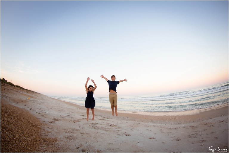 Jacksonville Beach Family Photography; Jacksonville Beach Family Photographer; Jacksonville Beach Family Photos; Jacksonville Beach Family Pictures; TONYA BEAVER PHOTOGRAPHY; Dunes family Photos; boardwalk family Photos; sunset beach family photos; beach sunset family photos; 