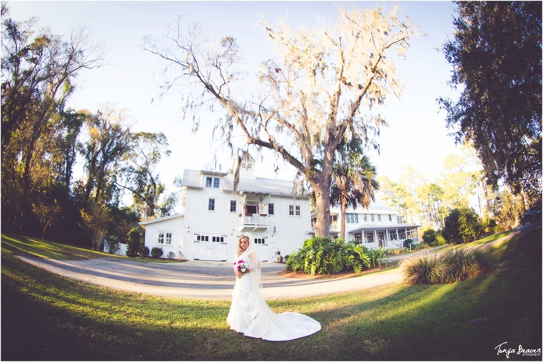 Old Willis Dairy; Old Willis Dairy Weddings; Old Willis Dairy Wedding Photos; Old Willis Dairy Wedding Pictures; Old Willis Dairy Wedding Photography; Old Willis Dairy Wedding Photographer; Tallahassee Wedding Photographer; Tallahassee Wedding Pictures; Tallahassee Wedding Photos; Tallahassee Wedding Photography; Tonya Beaver Photography; 