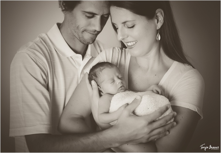 Jacksonville Beach Newborn Photography; Jacksonville Beach Newborn Photographer; Jacksonville Beach Newborn Photos; Jacksonville Beach Newborn Pictures; Tonya Beaver Photography; 
