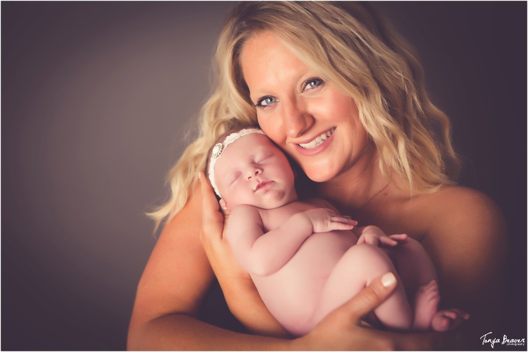 Jacksonville newborn photography; neptune beach newborn photography; jacksonville beach newborn photography; ponte vedra newborn photography; Tonya Beaver Photography; 