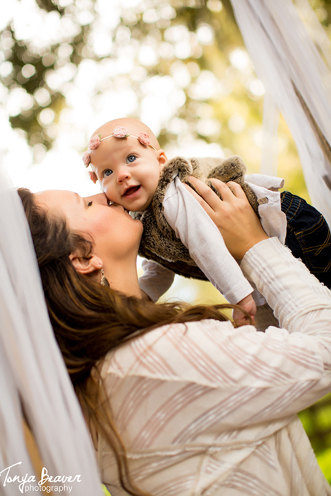 JACKSONVILLE FAMILY PHOTOGRAPHY; FALL MINI SESSIONS; JACKSONVILLE FALL MINI SESSIONS; JACKSONVILLE FAMILY PHOTOS; JACKSONVILLE FAMILY PHOTOGRAPHER; TONYA BEAVER PHOTOGRAPHY; 